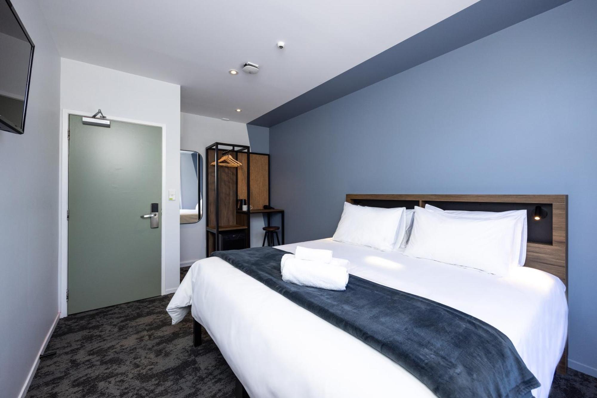 Haka House Rotorua Hostel Bagian luar foto A room at the hotel